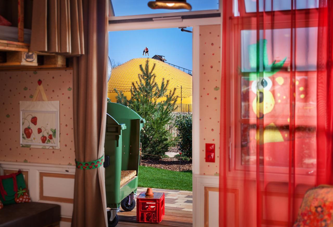 Karls Hotel Alles Paletti Roevershagen Εξωτερικό φωτογραφία